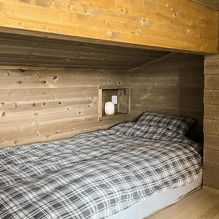 Cozy In With Wifi
